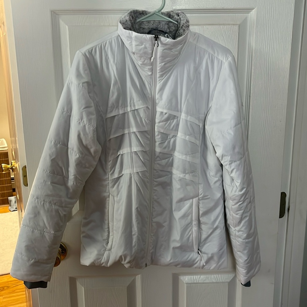 White Columbia Omni heat jacket
